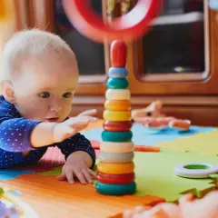 Co umie 6 miesięczne dziecko? Kluczowe umiejętności i rozwój