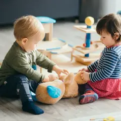 Od kiedy można dać dziecko do żłobka? Kluczowe informacje i porady
