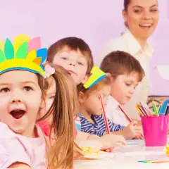 Dlaczego chcę pracować w żłobku? Odkryj emocjonalne korzyści tej pracy