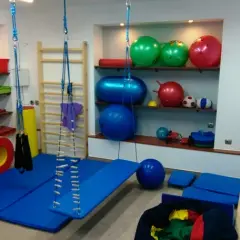 Jak skutecznie zaprojektować salę integracji sensorycznej wyposażenie