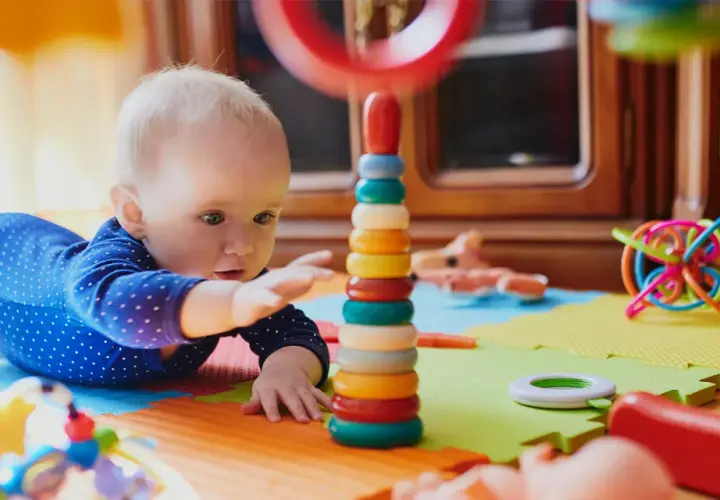 Co umie 6 miesięczne dziecko? Kluczowe umiejętności i rozwój