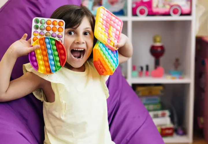 Zabawki sensoryczne dla dzieci z autyzmem – jak wspierają rozwój?