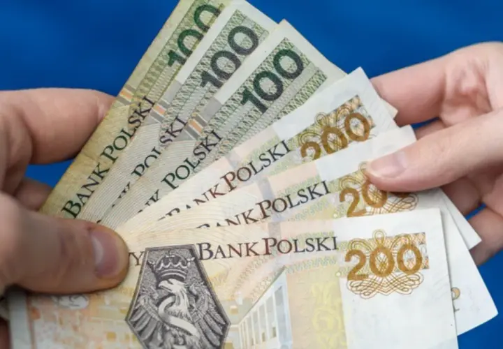 Ile można dać dziecku pieniędzy bez podatku? Sprawdź limity darowizn