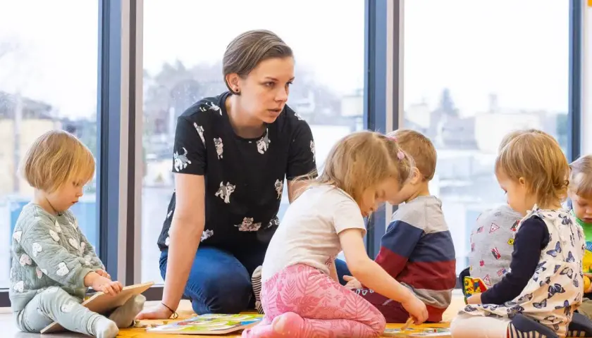 Jak wygląda żłobek? Zobacz, co oferuje dla Twojego dziecka