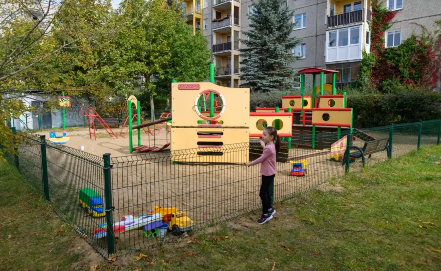 Plac zabaw od kiedy otwarty? Sprawdź, kiedy możesz z niego korzystać